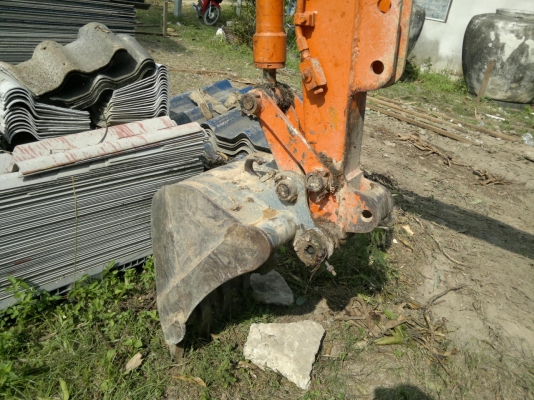 แมคโครเล็ก IHI IS35 GX พร้อมลายน์หัวเจาะ