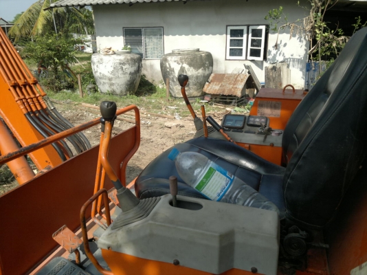 แมคโครเล็ก IHI IS35 GX พร้อมลายน์หัวเจาะ