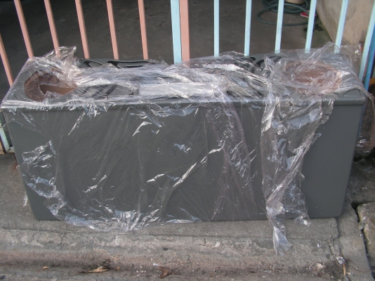 ตู้ซับ10นิ้วโชว์ดอก(ไทรทันเเค็ป) ตู้ซับ10นิ้วโชว์ดอก(ไทรทันเเค็ป)