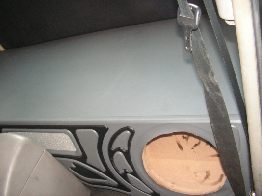 ตู้ซับ10นิ้วโชว์ดอก(ไทรทันเเค็ป) ตู้ซับ10นิ้วโชว์ดอก(ไทรทันเเค็ป)