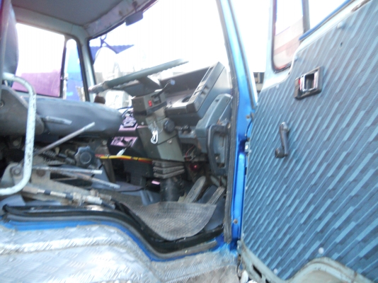 ขายด่วน ISUZU Rocky 10ล้อ 2เพลา,เครื่อง 6SD1 330แรงม้า, 8 เกียร์ fuller อีตั้น เดินหน้า, ,มีดั้ม ยาง 80\%, แอร์พร้อม ขายด่วน ISUZU Rocky 10ล้อ 2เพลา,เครื่อง 6SD1 330แรงม้า, 8 เกียร์ fuller อีตั้น เดินหน้า, ,มีดั้ม ยาง 80\%, แอร์พร้อม