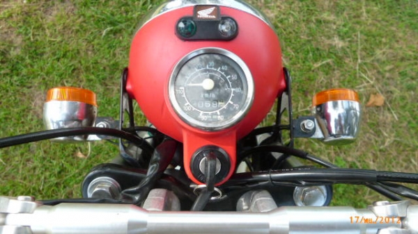 ขาย honda ape50 2004y.เดิมญี่ปุ่น+ของแต่งนิดหน่อย ขาย honda ape50 2004y.เดิมญี่ปุ่น+ของแต่งนิดหน่อย