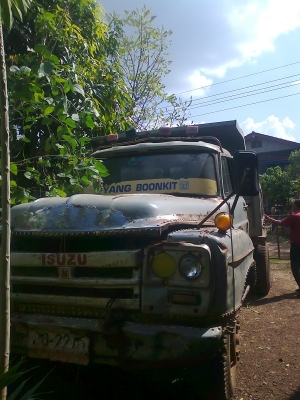 ขาย 6 ล้อหน้ายาวดั้ม เครื่อง DA120 เฟืองท้ายจัมโบ้ 200 คัสซีมีบวม ทะเบียนขาด 10 ปี ราคากันเองครับ