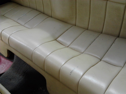 ขาย กระบะแค็ป MAZDA B2500 Thunder ปี40/97 เครื่องมังกรดำ แ่น่นๆไม่หลวม เกียร์ตรงภายในดี แอร์เย็น ช่วงล่างนิ่ม คัสซีสวย กระบะไม่ผุ สีเก็บมาแล้ว***ขายแล้วครับ ขอบคุณ Truck2hand