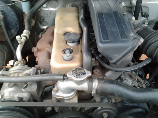 ขาย กระบะแค็ป MAZDA B2500 Thunder ปี40/97 เครื่องมังกรดำ แ่น่นๆไม่หลวม เกียร์ตรงภายในดี แอร์เย็น ช่วงล่างนิ่ม คัสซีสวย กระบะไม่ผุ สีเก็บมาแล้ว***ขายแล้วครับ ขอบคุณ Truck2hand