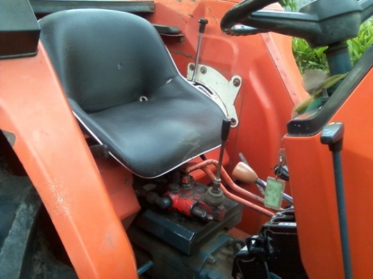 ขายรถไถ KUBOTA L3202DT ขนาด32แรง 2เพลา พร้อมดัหน้า