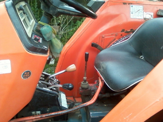 ขายรถไถ KUBOTA L3202DT ขนาด32แรง 2เพลา พร้อมดัหน้า