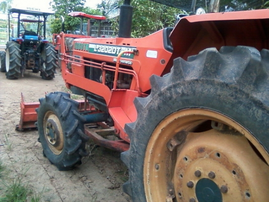 ขายรถไถ KUBOTA L3202DT ขนาด32แรง 2เพลา พร้อมดัหน้า