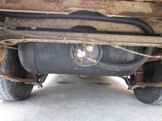 Datsun 520 ปี 2510 สภาพดี ติดแก๊ส LPG มีแอร์ ราคาไม่แรง