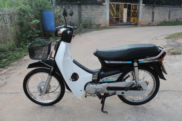 ดรีมคุรุสภาสีดำทะเบียนโอนเดิมๆขายถูกๆ9800บาท