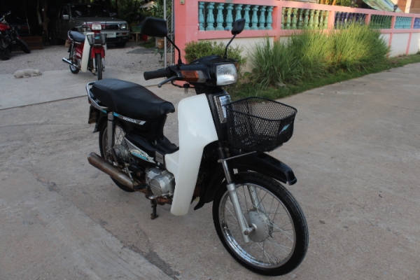 ดรีมคุรุสภาสีดำทะเบียนโอนเดิมๆขายถูกๆ9800บาท