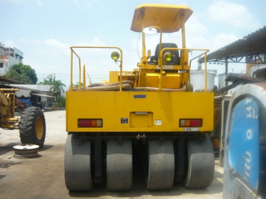 รถบด 7 ล้อยาง Sakai T2 มาใหม่แล้วจ้า รถนอกแท้ ไม่ผ่านการใช้งานในไทย 100\% มีให้เลือกหลายคัน เอกสารครบพร้อมจัดไฟแนนท์ รถบด 7 ล้อยาง Sakai T2 มาใหม่แล้วจ้า รถนอกแท้ ไม่ผ่านการใช้งานในไทย 100\% มีให้เลือกหลายคัน เอกสารครบพร้อมจัดไฟแนนท์