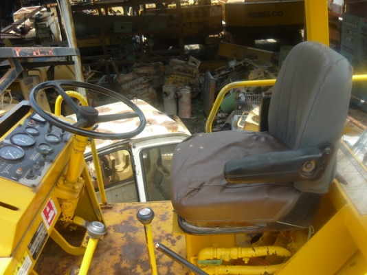 รถบด 7 ล้อยาง Sakai T2 มาใหม่แล้วจ้า รถนอกแท้ ไม่ผ่านการใช้งานในไทย 100\% มีให้เลือกหลายคัน เอกสารครบพร้อมจัดไฟแนนท์ รถบด 7 ล้อยาง Sakai T2 มาใหม่แล้วจ้า รถนอกแท้ ไม่ผ่านการใช้งานในไทย 100\% มีให้เลือกหลายคัน เอกสารครบพร้อมจัดไฟแนนท์