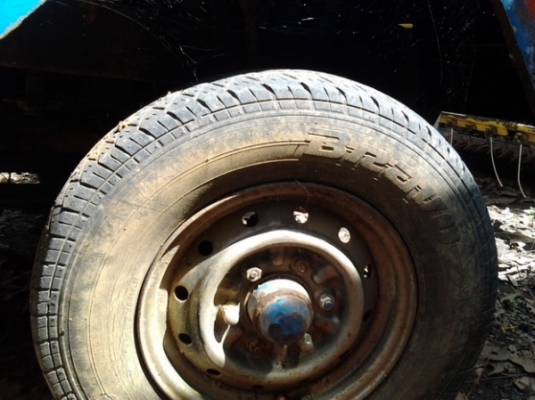 ขาย แต๋น 4 ล้อ ช่วงล่างใหญ่ คัสซีหน้า5 ยางดี คานหน้าเดิม หลังของ6ล้อ100แรง เกียร์ JK รถจอดต้องเช็ค ขาย ตามสภาพ  ***ขายแล้วครับ ขอบคุณTruck2hand