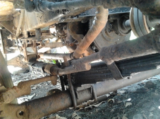 ขาย แต๋น 4 ล้อ ช่วงล่างใหญ่ คัสซีหน้า5 ยางดี คานหน้าเดิม หลังของ6ล้อ100แรง เกียร์ JK รถจอดต้องเช็ค ขาย ตามสภาพ  ***ขายแล้วครับ ขอบคุณTruck2hand