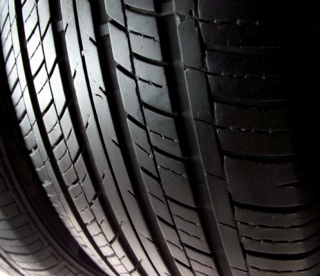 ยาง hangkook 215 60 16