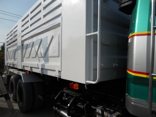 ขายด่วน  FUSO 627 เครื่อง 220แรงม้า, 10 เกียร์ low-hight ,มีระบบลากพ่วงครบชุด, ,กระบะดั้มสามมิตร ยาง 70\%, แอร์พร้อม