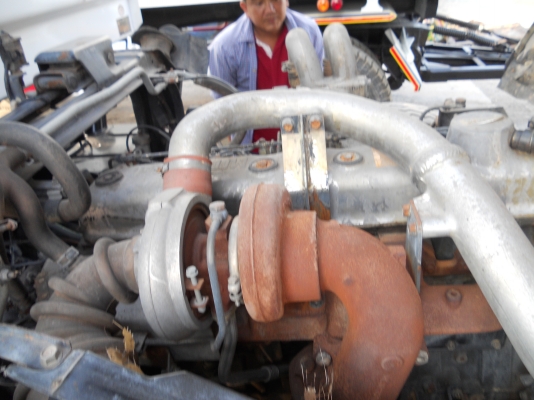 ขายด่วน  FUSO 627 เครื่อง 220แรงม้า, 10 เกียร์ low-hight ,มีระบบลากพ่วงครบชุด, ,กระบะดั้มสามมิตร ยาง 70\%, แอร์พร้อม