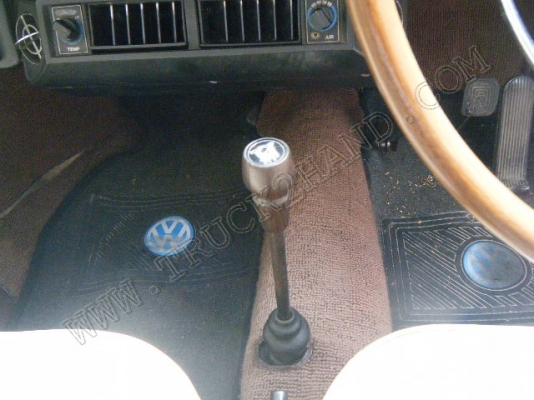 รถ VOLKSWAGEN รุ่น VW1300