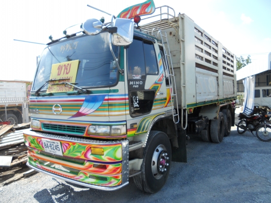 ขายด่วน HINO FN3H เครื่อง JO8C 220แรงม้า, 6เกียร์เดินหน้า มี slowกลาง ช่วงล่างZM 10 น็อต,เบรคใหญ่,ดั้มสมามิตร,มีระบบลากพ่วงครบชุด,ยาง 80\% เรเดียนทั้ง10เส้น, แอร์พร้อม ขายด่วน HINO FN3H เครื่อง JO8C 220แรงม้า, 6เกียร์เดินหน้า มี slowกลาง ช่วงล่างZM 10 น็อต,เบรคใหญ่,ดั้มสมามิตร,มีระบบลากพ่วงครบชุด,ยาง 80\% เรเดียนทั้ง10เส้น, แอร์พร้อม