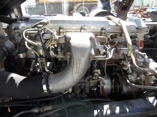 ขายด่วน HINO FN3H เครื่อง JO8C 220แรงม้า, 6เกียร์เดินหน้า มี slowกลาง ช่วงล่างZM 10 น็อต,เบรคใหญ่,ดั้มสมามิตร,มีระบบลากพ่วงครบชุด,ยาง 80\% เรเดียนทั้ง10เส้น, แอร์พร้อม ขายด่วน HINO FN3H เครื่อง JO8C 220แรงม้า, 6เกียร์เดินหน้า มี slowกลาง ช่วงล่างZM 10 น็อต,เบรคใหญ่,ดั้มสมามิตร,มีระบบลากพ่วงครบชุด,ยาง 80\% เรเดียนทั้ง10เส้น, แอร์พร้อม