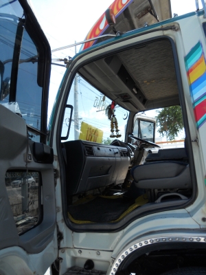 ขายด่วน HINO FN3H เครื่อง JO8C 220แรงม้า, 6เกียร์เดินหน้า มี slowกลาง ช่วงล่างZM 10 น็อต,เบรคใหญ่,ดั้มสมามิตร,มีระบบลากพ่วงครบชุด,ยาง 80\% เรเดียนทั้ง10เส้น, แอร์พร้อม ขายด่วน HINO FN3H เครื่อง JO8C 220แรงม้า, 6เกียร์เดินหน้า มี slowกลาง ช่วงล่างZM 10 น็อต,เบรคใหญ่,ดั้มสมามิตร,มีระบบลากพ่วงครบชุด,ยาง 80\% เรเดียนทั้ง10เส้น, แอร์พร้อม