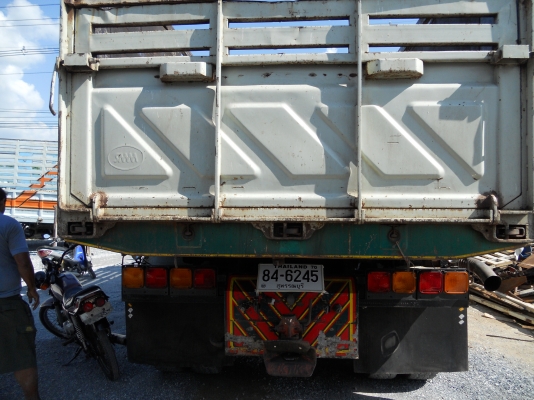 ขายด่วน HINO FN3H เครื่อง JO8C 220แรงม้า, 6เกียร์เดินหน้า มี slowกลาง ช่วงล่างZM 10 น็อต,เบรคใหญ่,ดั้มสมามิตร,มีระบบลากพ่วงครบชุด,ยาง 80\% เรเดียนทั้ง10เส้น, แอร์พร้อม ขายด่วน HINO FN3H เครื่อง JO8C 220แรงม้า, 6เกียร์เดินหน้า มี slowกลาง ช่วงล่างZM 10 น็อต,เบรคใหญ่,ดั้มสมามิตร,มีระบบลากพ่วงครบชุด,ยาง 80\% เรเดียนทั้ง10เส้น, แอร์พร้อม