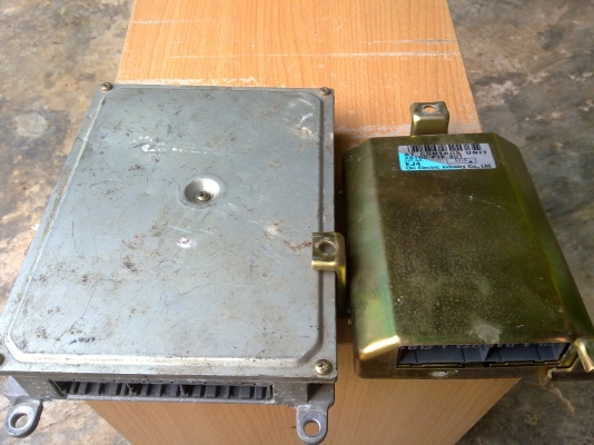 ขาย กล่องไฟ + กล่องเกียร์ accord ไม่เกินปี97