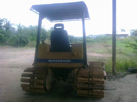 ขายรถแทรคเตอร์  MITSUBICHI  BD2G   ตีนเป็ดรถสวยพร้อมลุยราคาถูก