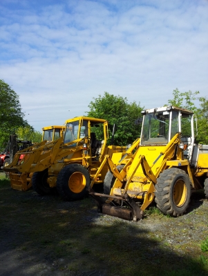 ขายรถตักล้อยาง JCB เลี้ยวเอวอ่อน  เก่านอก  สนใจติดต่อ 089-551-2032