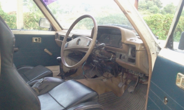 ต้องการใช้เงินครับ ทะเบียนเต็ม บม 771  ขายrn30 วางคาน4*4ล้อ 16 ยาง swamper 35"