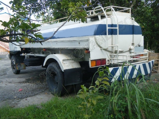 รถบรรทุก 6 ล้อบรรทุกน้ำ ยี่ห้อ MITSUBISHI รุ่น FUSO 168 แรงม้า