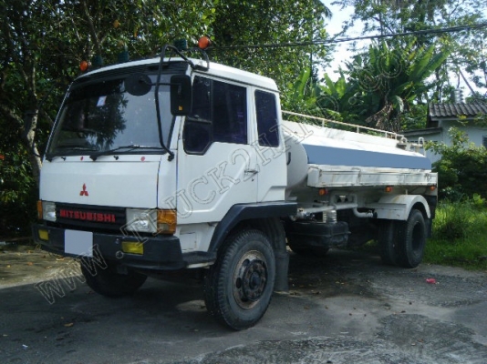 รถบรรทุก 6 ล้อบรรทุกน้ำ ยี่ห้อ MITSUBISHI รุ่น FUSO 168 แรงม้า