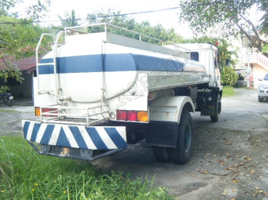 รถบรรทุก 6 ล้อบรรทุกน้ำ ยี่ห้อ MITSUBISHI รุ่น FUSO 168 แรงม้า