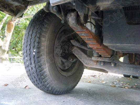 รถบรรทุก 6 ล้อบรรทุกน้ำ ยี่ห้อ MITSUBISHI รุ่น FUSO 168 แรงม้า