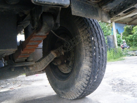 รถบรรทุก 6 ล้อบรรทุกน้ำ ยี่ห้อ MITSUBISHI รุ่น FUSO 168 แรงม้า