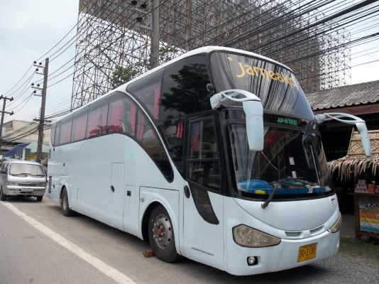 ขายด่วน รถบัสปรับอากาศ 6 ล้อ ยาว 12 เมตร สูงเต็ม ทรงกล้วยหอม เพิ่งเปลี่ยนเครื่องมาใหม่ ยอมขายแบบขาดทุน