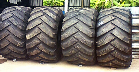 ยาง\%ขนาด 69x35-25 BRIDGESTONE สภาพดีมากๆ