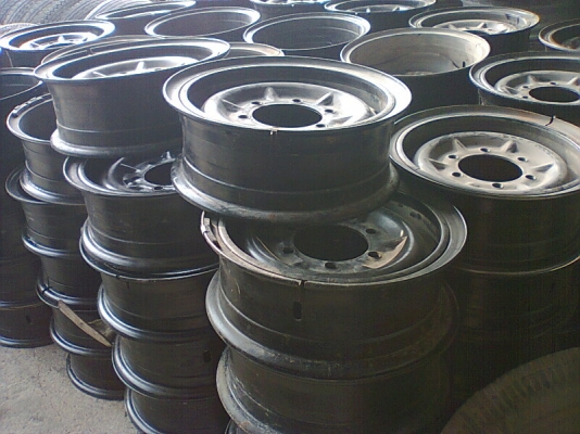 ยาง\%ขนาด 69x35-25 BRIDGESTONE สภาพดีมากๆ