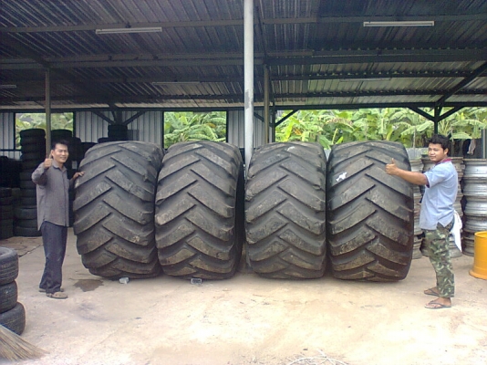 ยาง\%ขนาด 69x35-25 BRIDGESTONE สภาพดีมากๆ