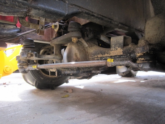 ขายรถพ่นยาฆ่าแมลง 500-600 ลิตร สองเพลา มือสองญี่ปุ่น