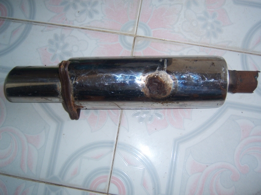 ปลายท่อเลสสำหรับใส่รถเกียร์ธรรมดา  ขายแล้วครับ ขอบคุณพี่เสือครับ