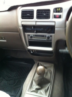 ขายไทเกอร์D4D2.5เเค๊ปปี03ราคา345000กทม