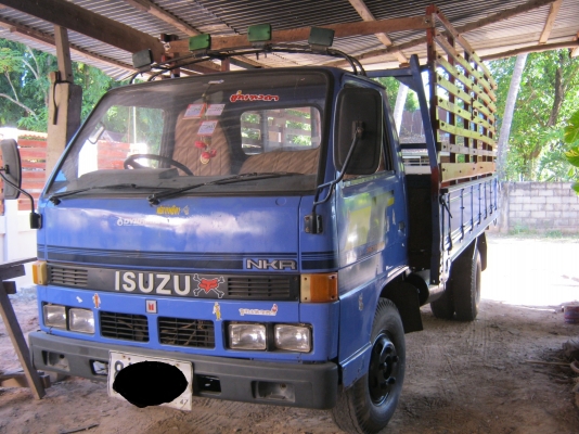 ขายรถ ISUZU NKR  110 แรง เครื่องดี คัดชีสวย ราคาเบาๆ