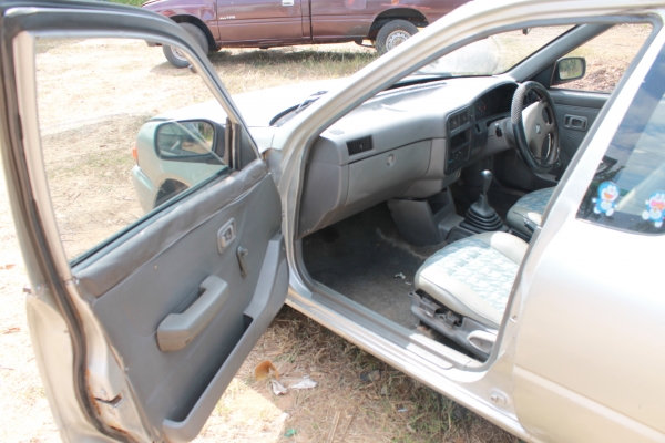 ขาย nissan nv ครับ ขาย nissan nv ครับ