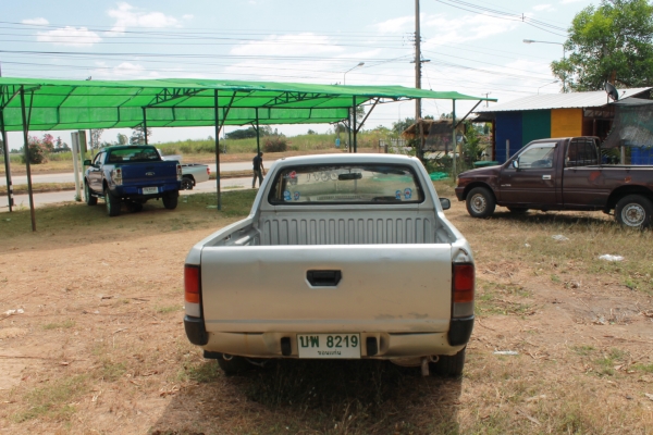 ขาย nissan nv ครับ ขาย nissan nv ครับ