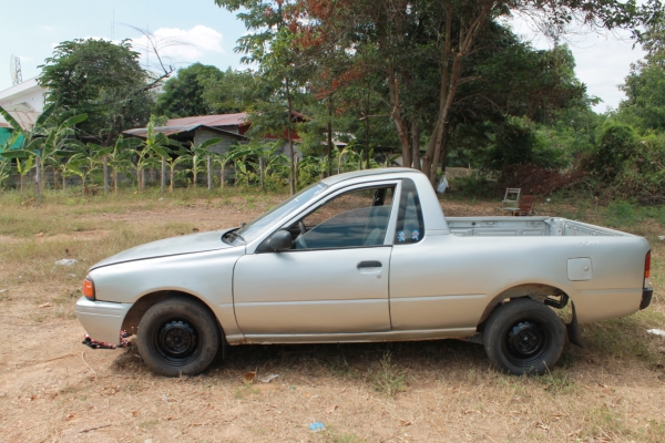ขาย nissan nv ครับ ขาย nissan nv ครับ