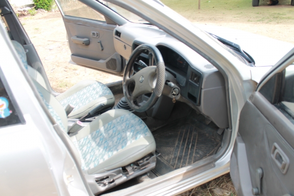 ขาย nissan nv ครับ ขาย nissan nv ครับ