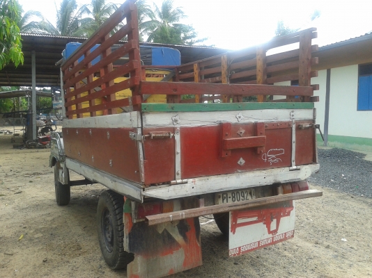 ขายอีแต๋น เครื่อง11 แรง มีทะเบียนพร้อม