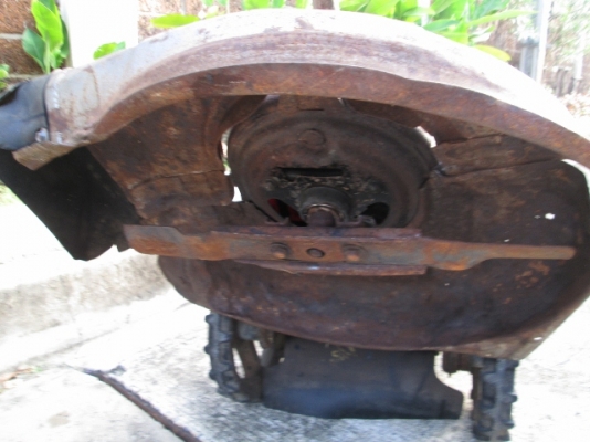 รถตัดหญ้าใช้เครื่องเบนซินGK1ยางเต็มพร้อมใช้www.nihonmono.com